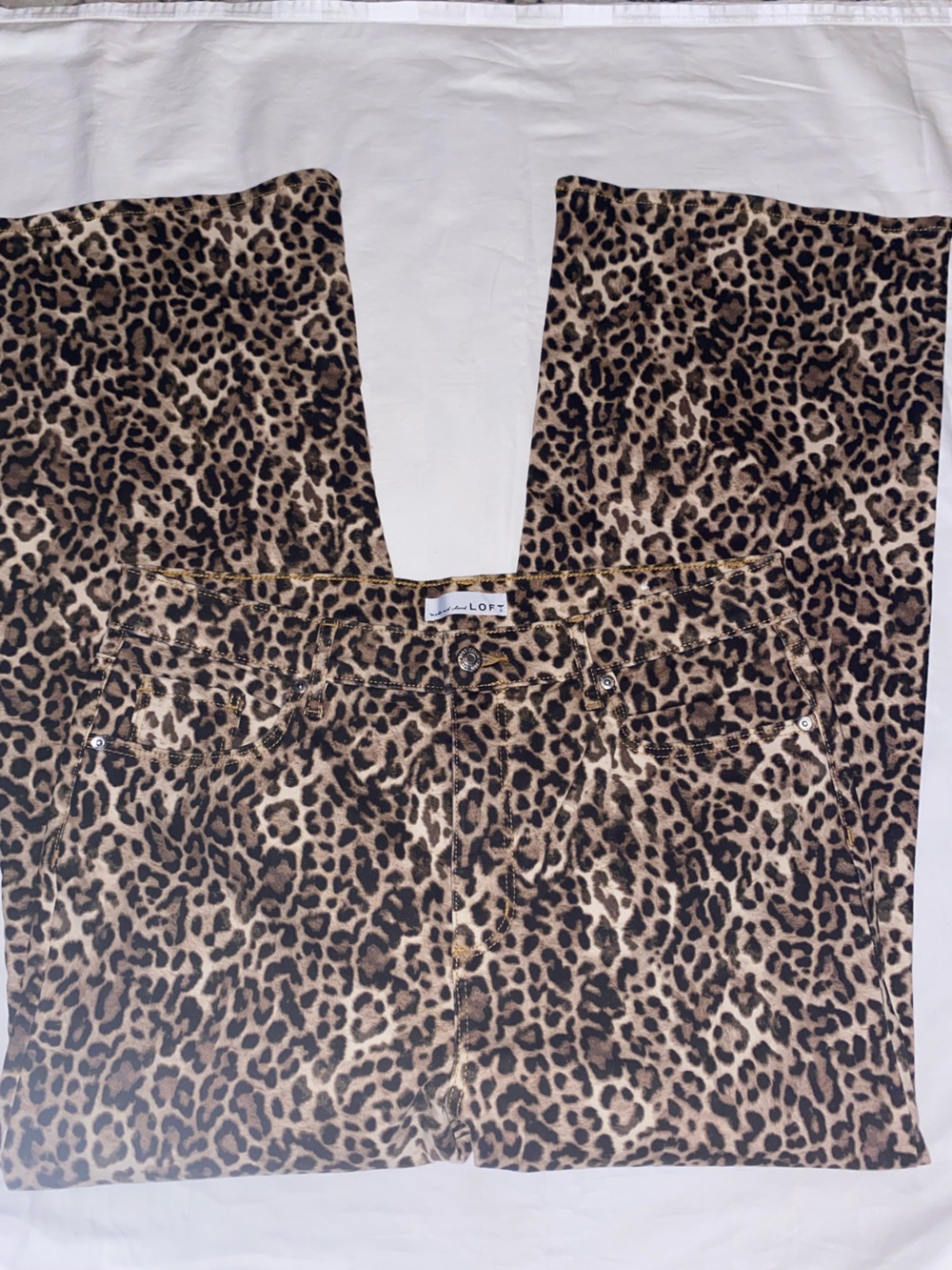 LOFT Neutral Leopard-Print Skinny Jeans